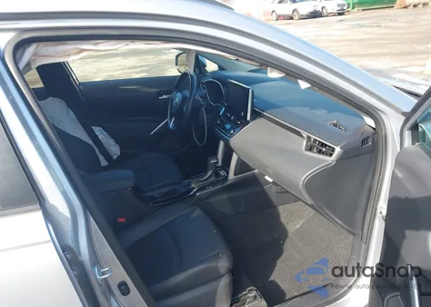 2022 Toyota Corolla Cross Xle из США, поврежденный, VIN 7MUDAABG9NV043082